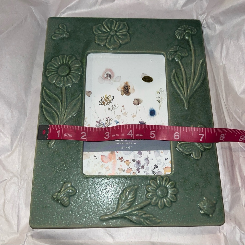 Shabby Chic Picture Frame for 4x6 pic green approx 71/2 x 91/2 - Picture 3 of 4